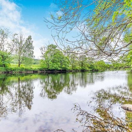 3 Bedroom Luxury Home, Hot Tub, Stunning Views Of Killin, Sitting On The River Dochart Buitenkant foto