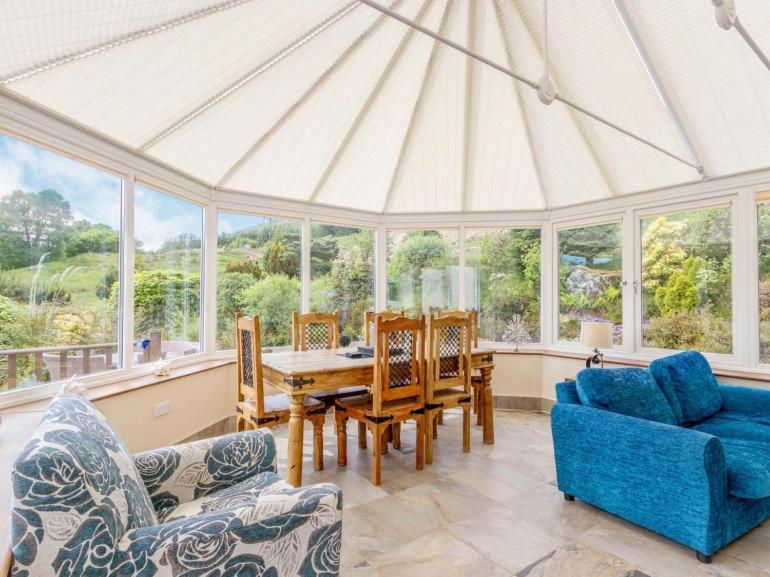 3 Bedroom Luxury Home, Hot Tub, Stunning Views Of Killin, Sitting On The River Dochart Buitenkant foto
